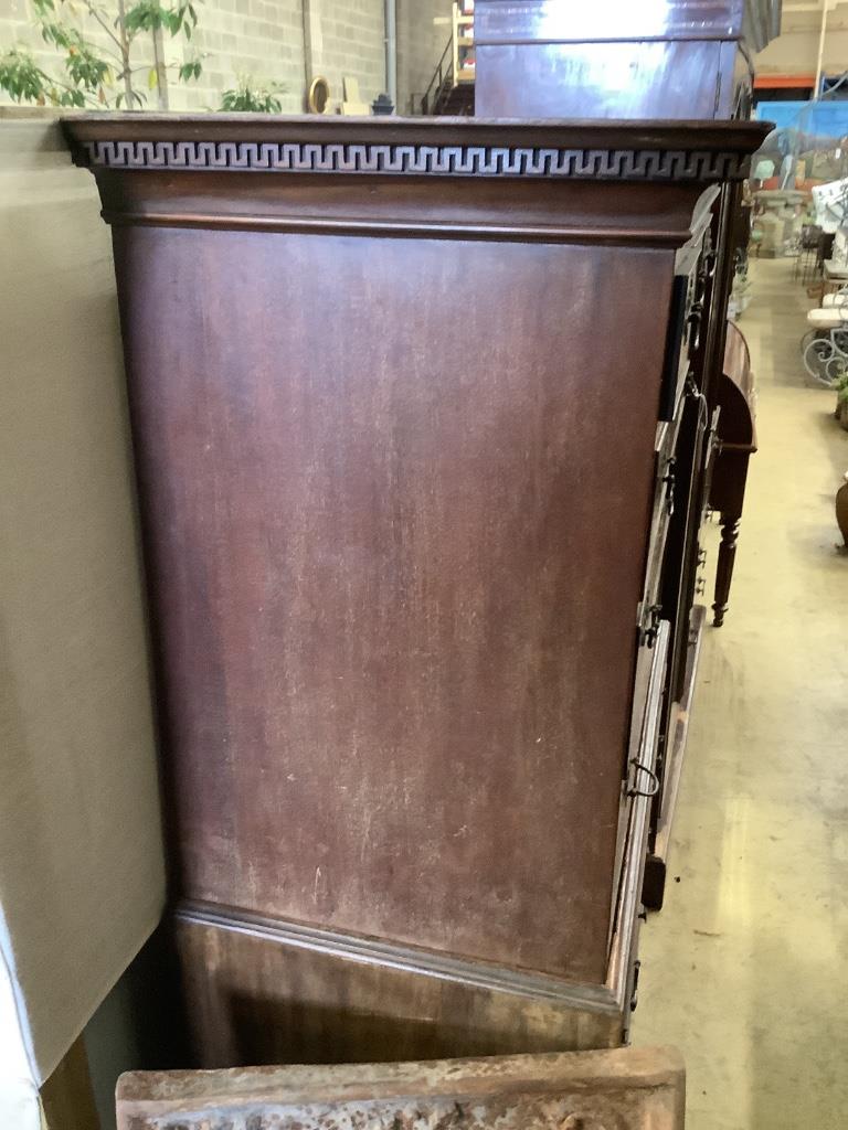 A George III mahogany chest on chest, width 103cm, depth 55cm, height 179cm